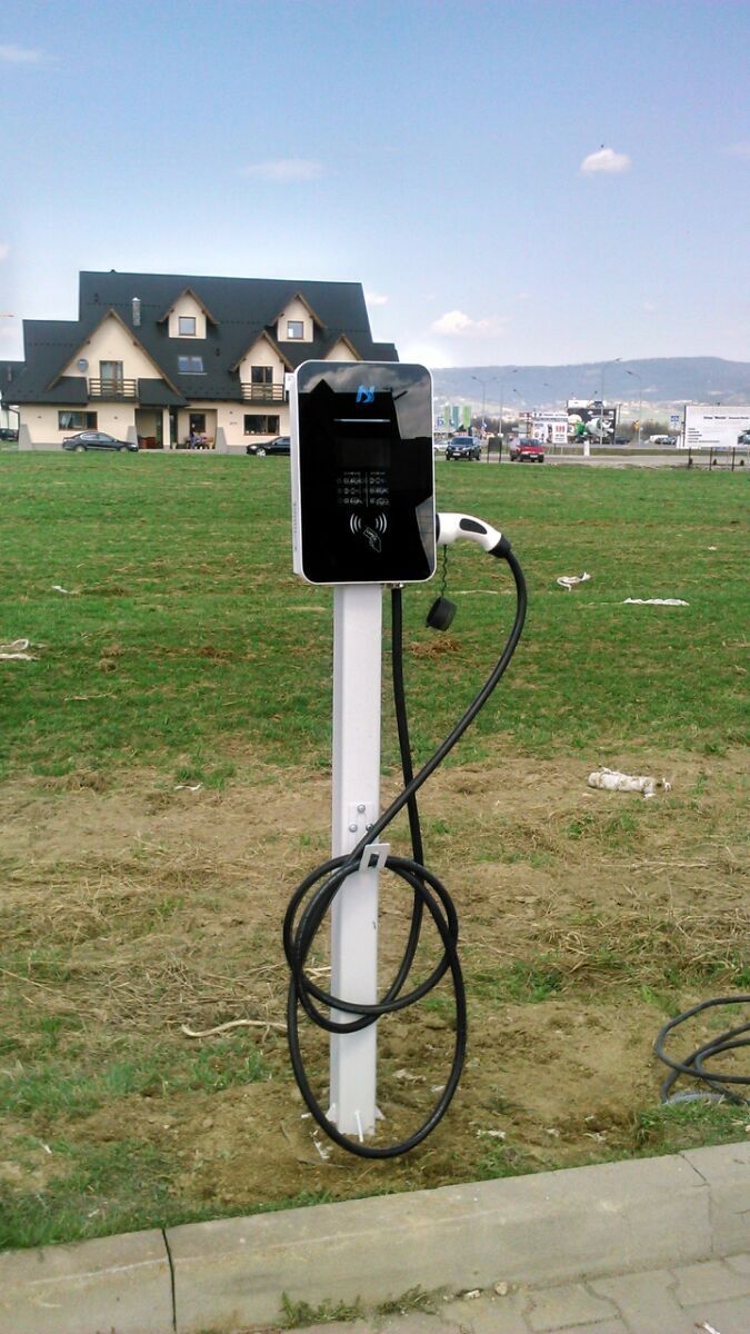 electric vehicles charging